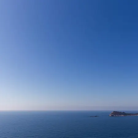 Doris 公寓